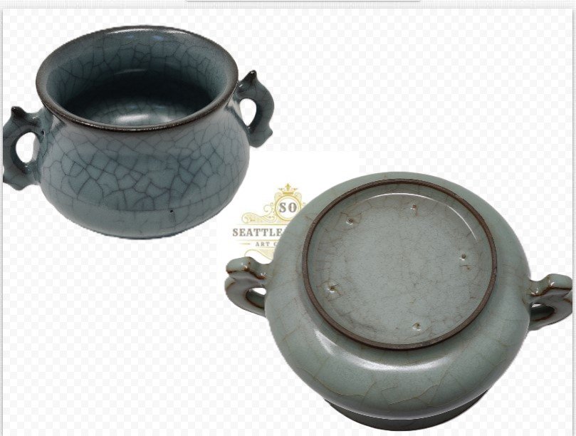 Official Kiln Burner Vase, Song Dynasty